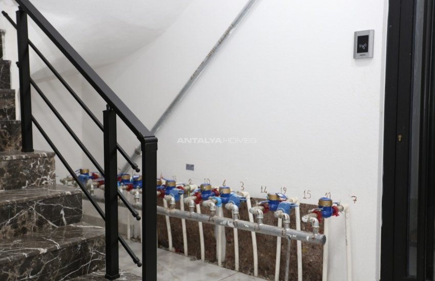 Stylish Flats in a Complex with Swimming Pool in Konyaalti 24