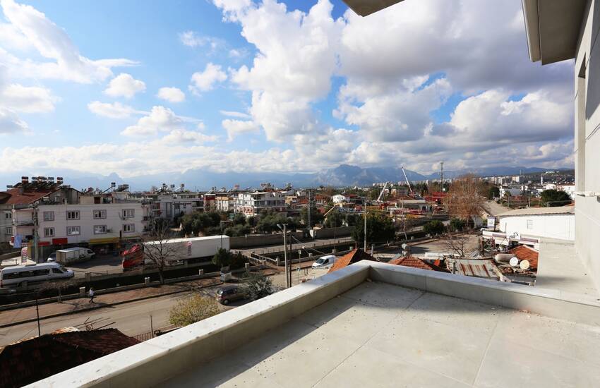 Real Estate Close to the Tram Station in Antalya Camlibel