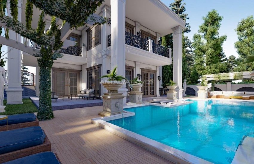 Alanya’da Deniz ve Kale Manzaralı Neoklasik Villa 2