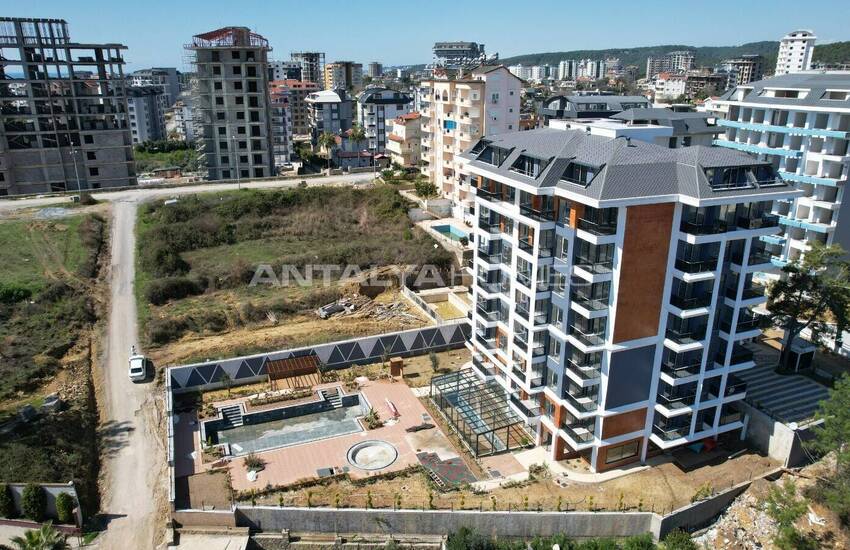 Lyxig Fastighet I Komplex Med Pooler I Alanya 1