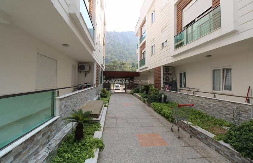 Antalya Apartment in a Rich Featured Project in Konyaalti 5