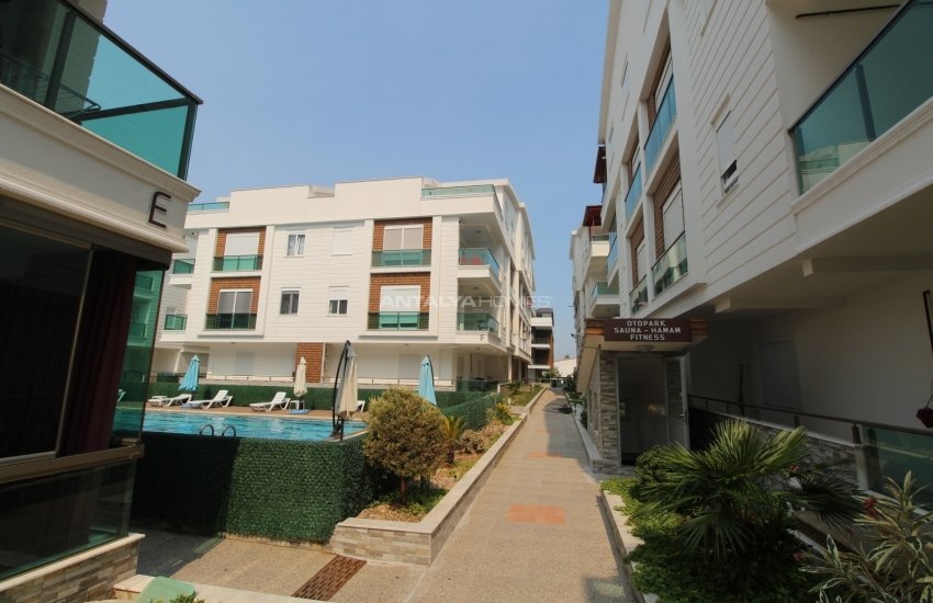 Antalya Apartment in a Rich Featured Project in Konyaalti 6