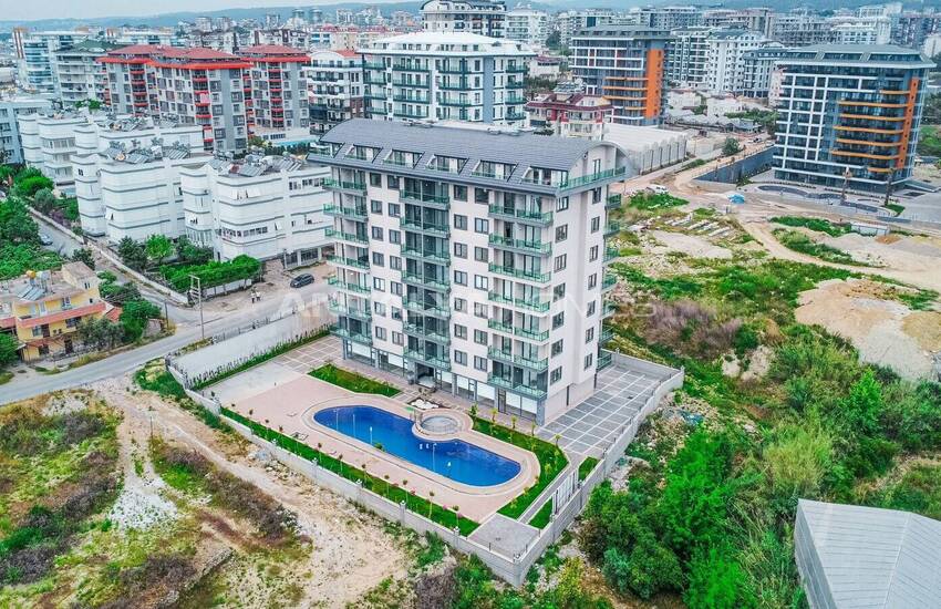 Alanya Avsallar'da Güvenlikli ve Havuzlu Sitede Daireler 2