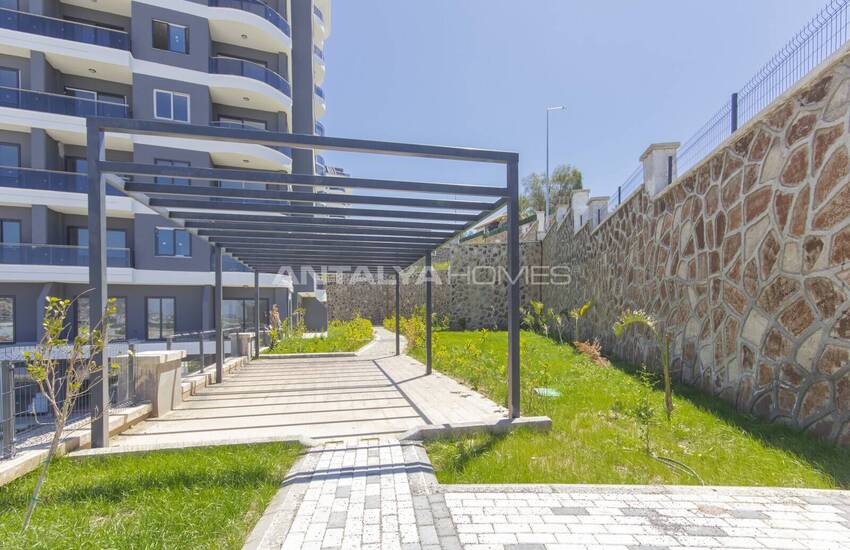 Alanya'da Kapsamlı Sosyal Tesislere Sahip Sitede Daireler 9