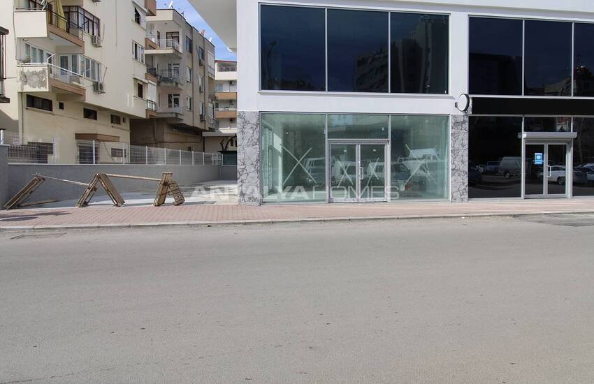 Centrally Located Business Center in Muratpasa Neighborhood 2