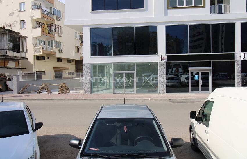 Centrally Located Business Center in Muratpasa Neighborhood 3
