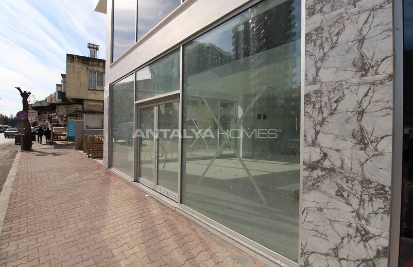 Centrally Located Business Center in Muratpasa Neighborhood 5