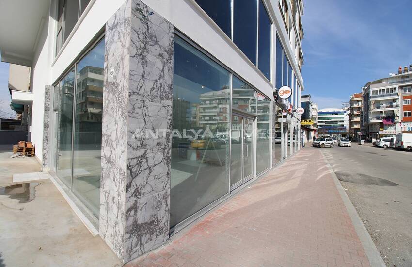 Centrally Located Business Center in Muratpasa Neighborhood 6