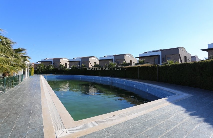 Spacious Triplex Houses with Private Gardens in Dosemealti 1