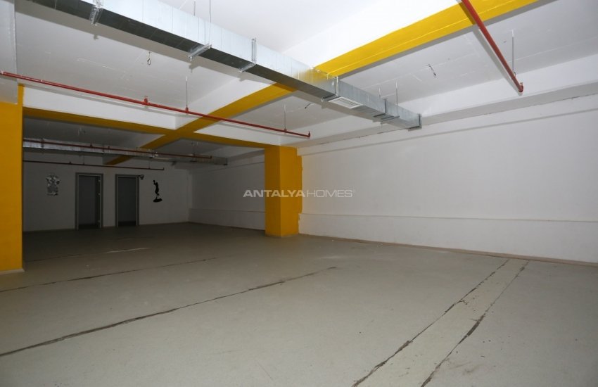Commercial Property Close to Public Transport in Antalya 13