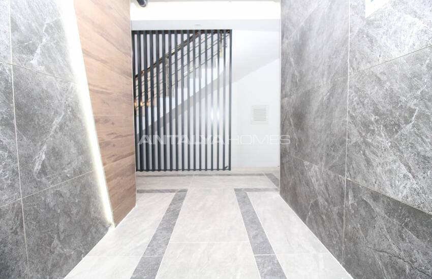 Key Ready Apartments Close to Amenities in Antalya Muratpasa 12