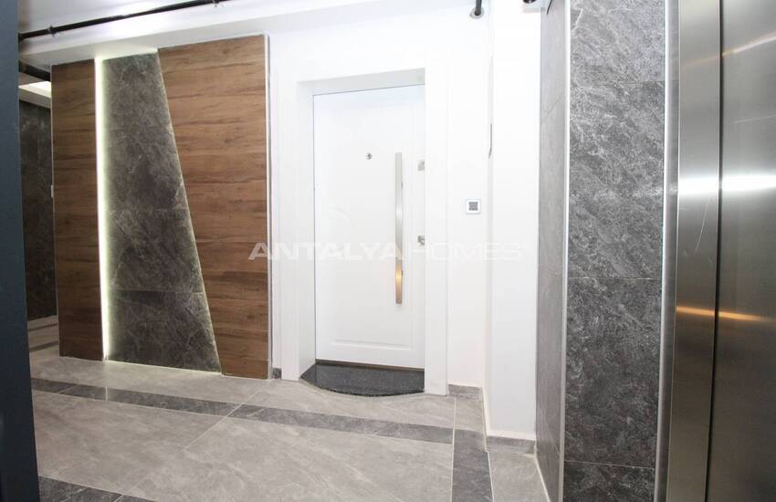 Key Ready Apartments Close to Amenities in Antalya Muratpasa 14