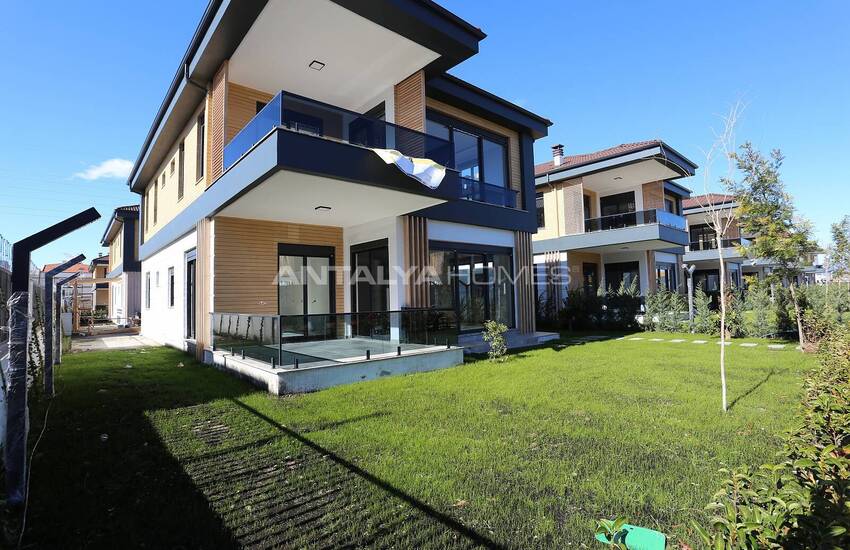 Fristående Villa I Ett Komplex Med Gemensam Pool I Dosemealti 10