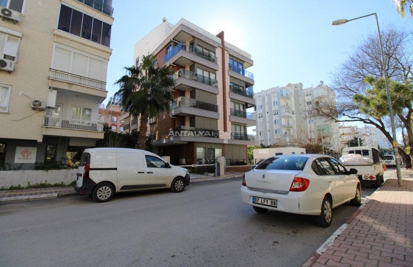 شقة حديثة قريبة من الشاطئ في مراد باشا أنطاليا 2