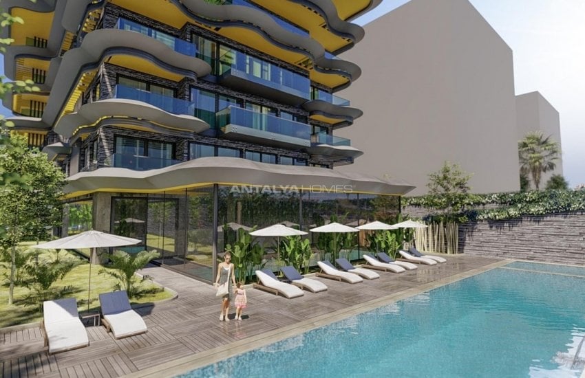 Beachfront Luxury Flats Close to Amenities in Alanya Tosmur 3