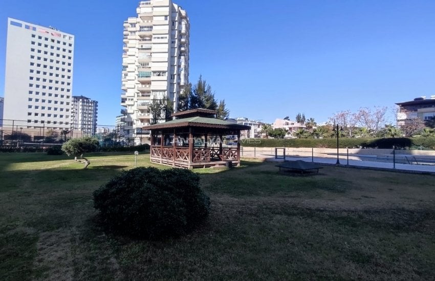 Spacious Apartment in a Luxury Complex Near Sea in Sirinyali 6