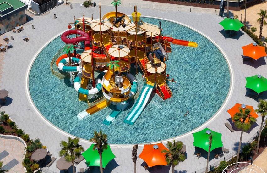 Flats in a Complex with Rich Social Facilities in Alanya 17