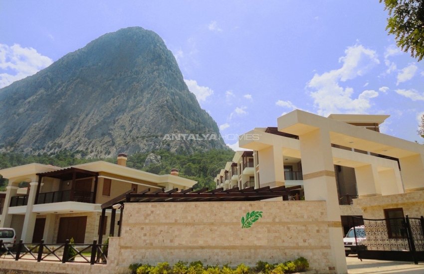 Chic Mountain and Forest View Villas in Konyaalti 1
