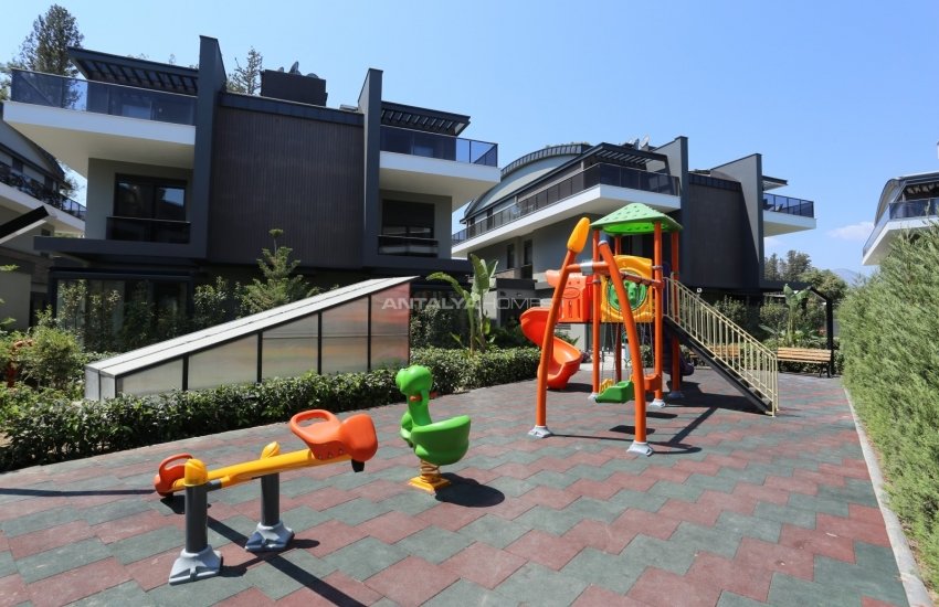 Luxurious Triplex Semi Detached Villa in Konyaalti Antalya 12