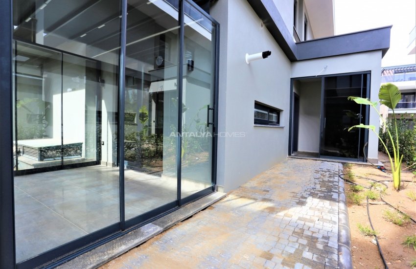 Luxurious Triplex Semi Detached Villa in Konyaalti Antalya 5