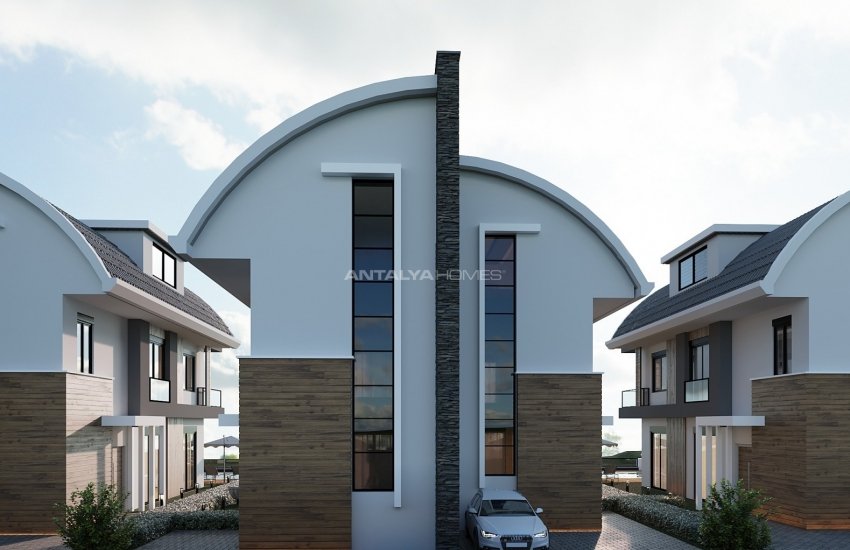 Villas Triplex Avec Piscine Privée Et Jardin À Alanya 9