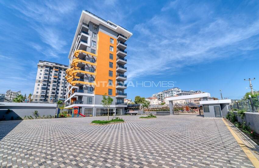 Alanya'da Sahile Yürüme Mesafesinde Kapsamlı Sitede Daireler 5