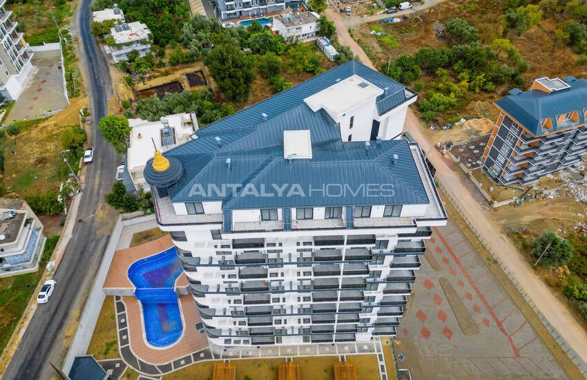 Alanya Avsallar'da Havuzlu Site İçinde Modern Daireler