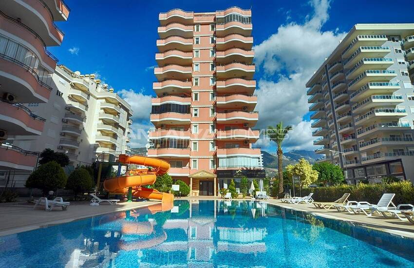 Sea View Penthouse in Complex with Pool and Sauna in Alanya 1