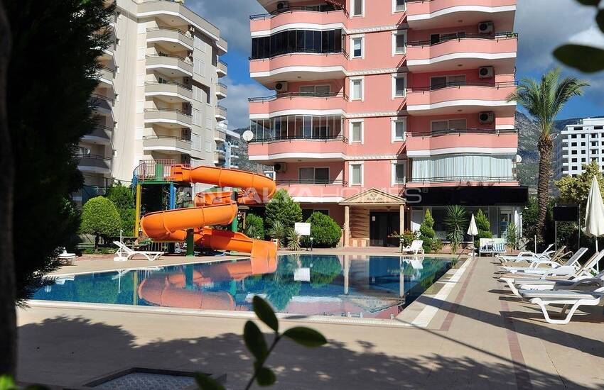 Sea View Penthouse in Complex with Pool and Sauna in Alanya 2