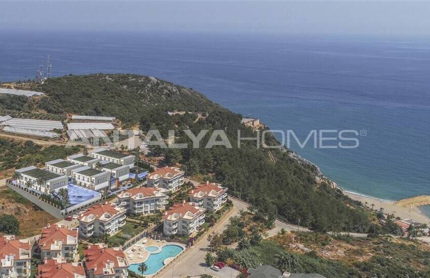 Spacious and Luxury Apartments in Tranquil Region in Konakli