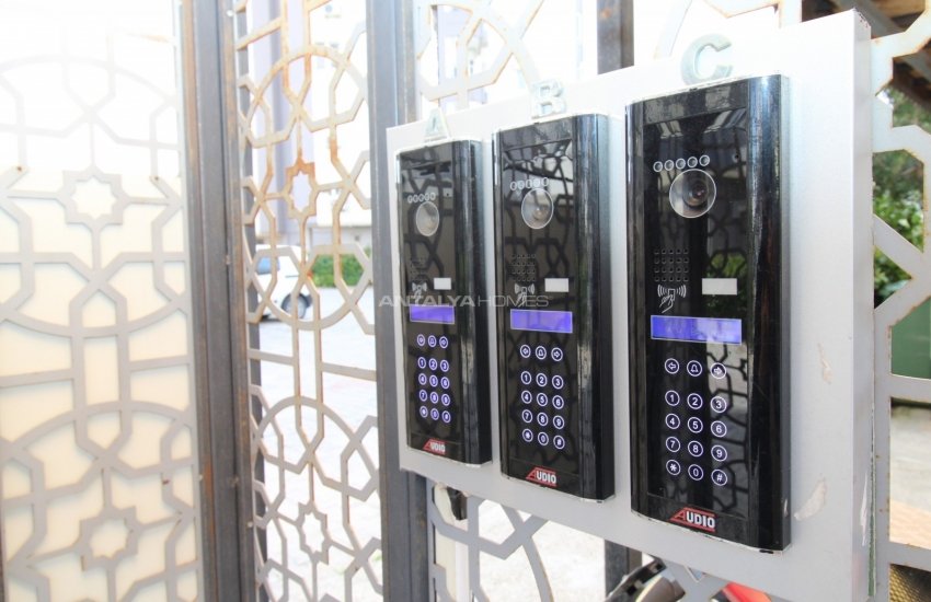 Spacious and Well-located Apartment for Sale in Lara 6