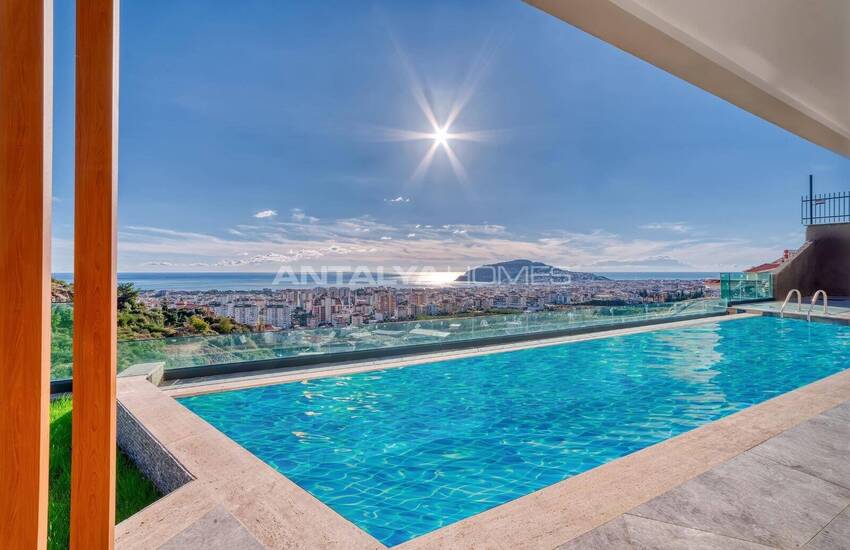 Luxurious Villas with Stunning Sea Views in Alanya