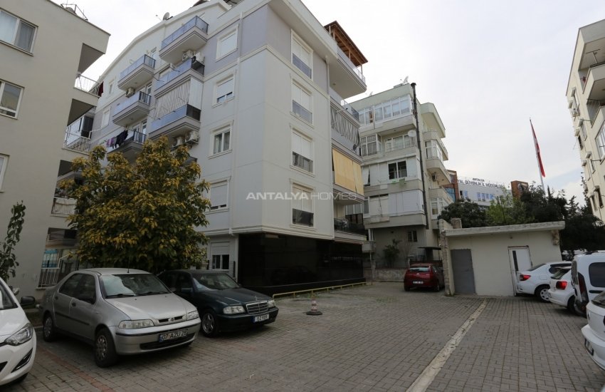 Fully Furnished Apartment in the City Center of Muratpasa 4