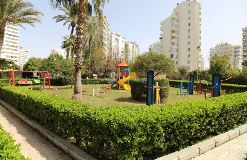 Seaside Apartment in a Secure Complex in Antalya Sirinyali 3