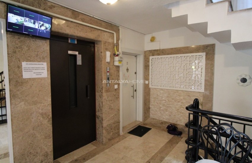 Seaside Apartment in a Secure Complex in Antalya Sirinyali 9