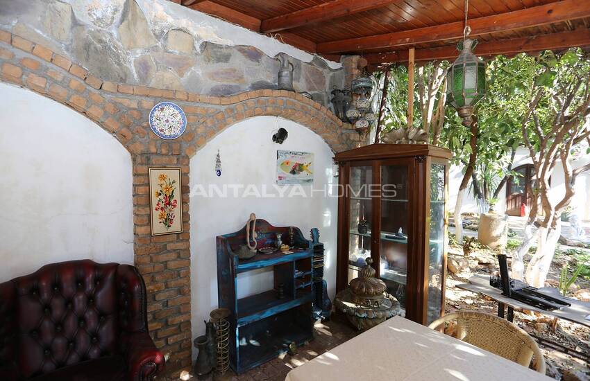 Historical Boutique Hotel Near Sea in Old Town Antalya 10