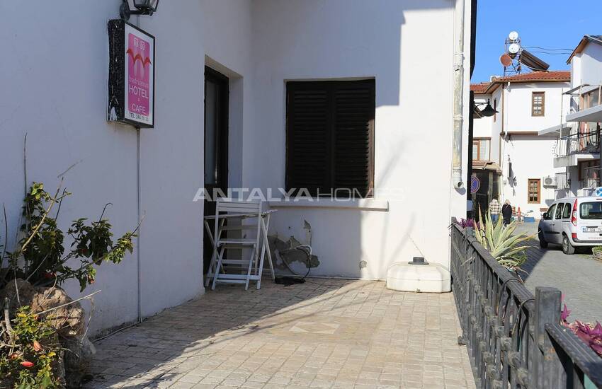 Historical Boutique Hotel Near Sea in Old Town Antalya 16