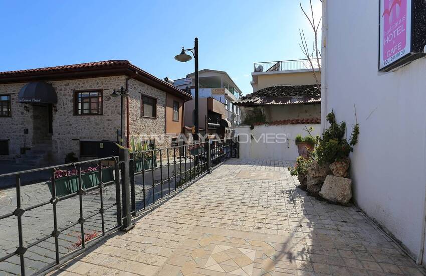 Historical Boutique Hotel Near Sea in Old Town Antalya 17