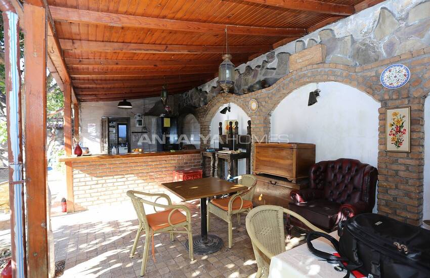Historical Boutique Hotel Near Sea in Old Town Antalya 5