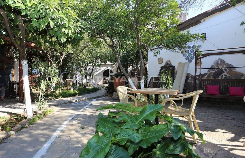 Historical Boutique Hotel Near Sea in Old Town Antalya 6