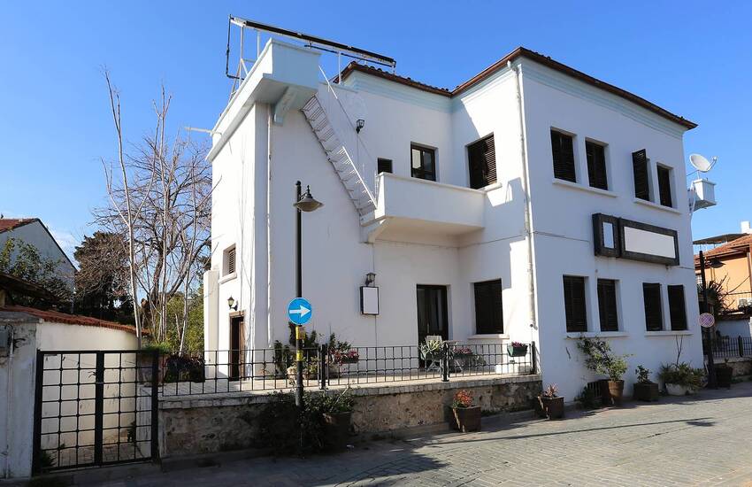 Historical Boutique Hotel Near Sea in Old Town Antalya