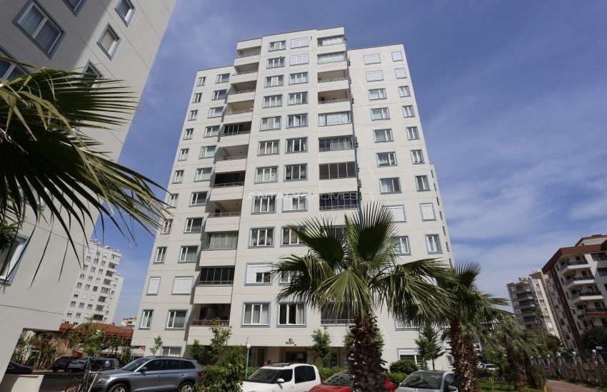 Luxe Apartment in Complex with Swimming Pool in Meydankavagi 1