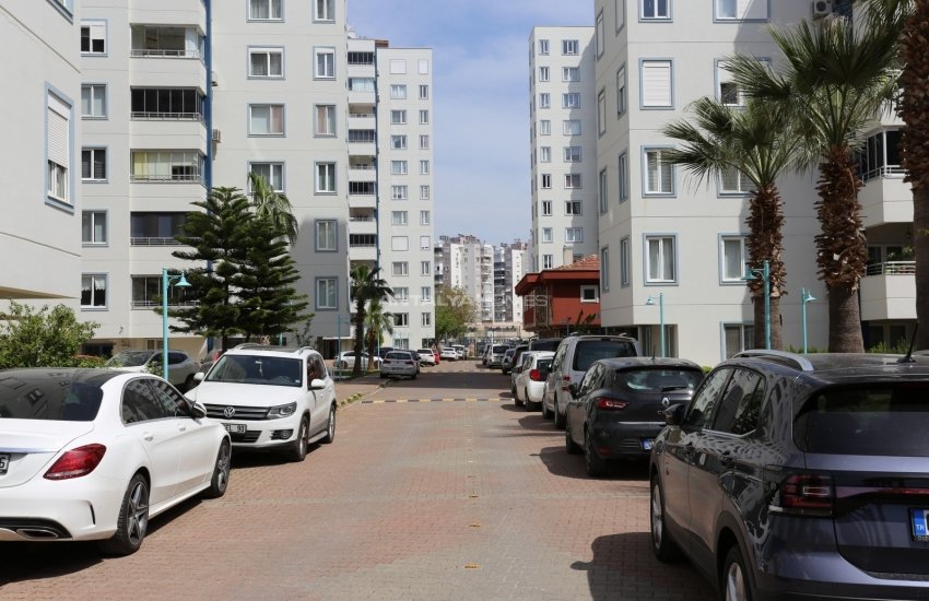 Luxe Apartment in Complex with Swimming Pool in Meydankavagi 12