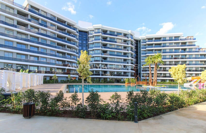 Luxury Real Estate in a Hotel Concept Project in Aksu Antalya