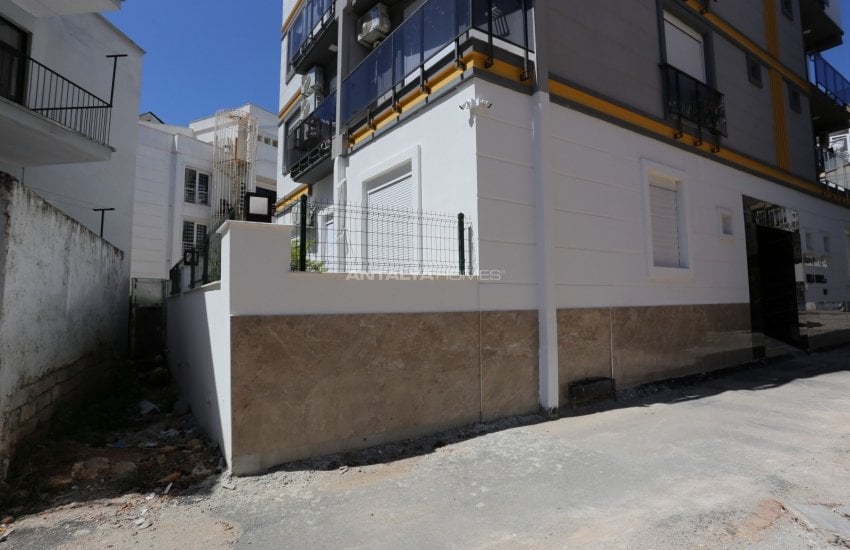 Stylish Apartment Within Walking Distance to Sea in Antalya 5