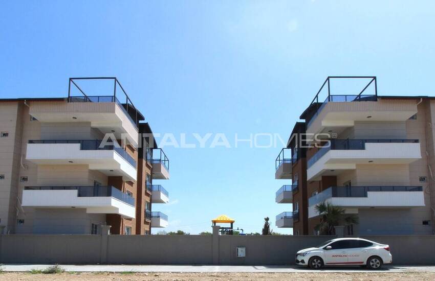 Antalya Kadriye’de Tüm Olanaklara Yakın Modern Daireler 6