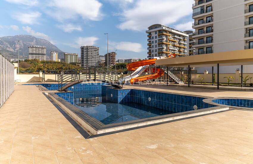 شقق استثمارية في مجمع السكني في محمودلار الانيا 7