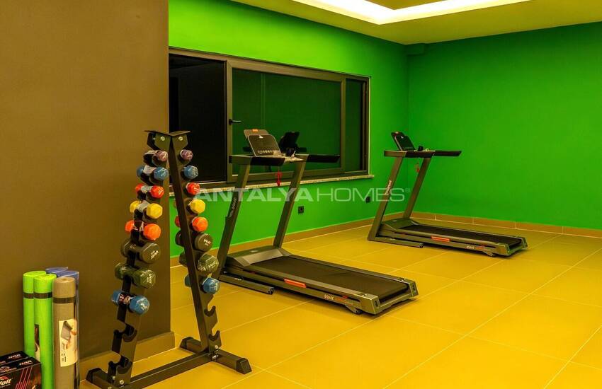 Офисы с современным дизайном в центре Аланьи 20