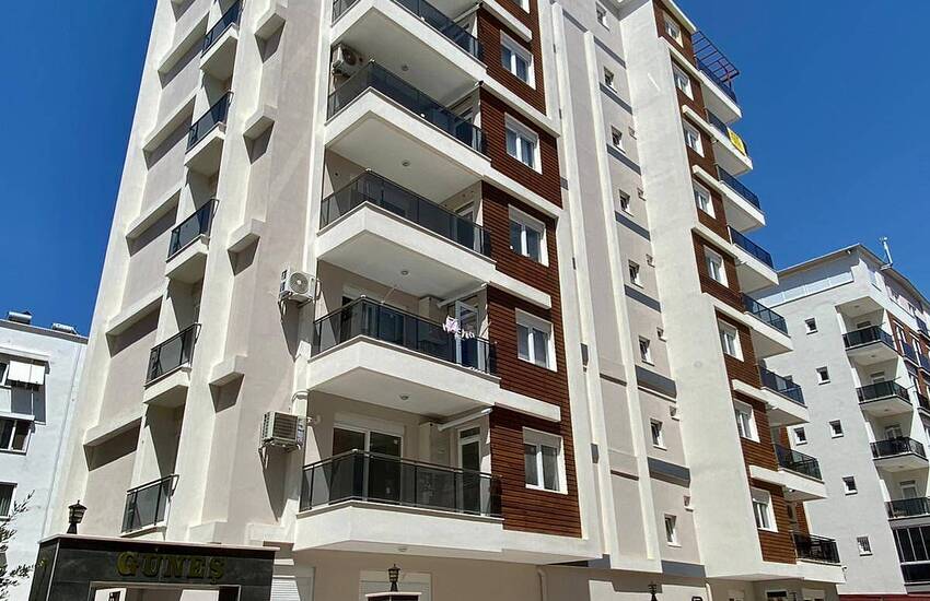 Top Gelegen Omgekeerde Duplex Woning In Centrum Van Antalya