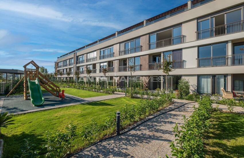 Chic Apartments in Complex with Amenities in Antalya Lara 3